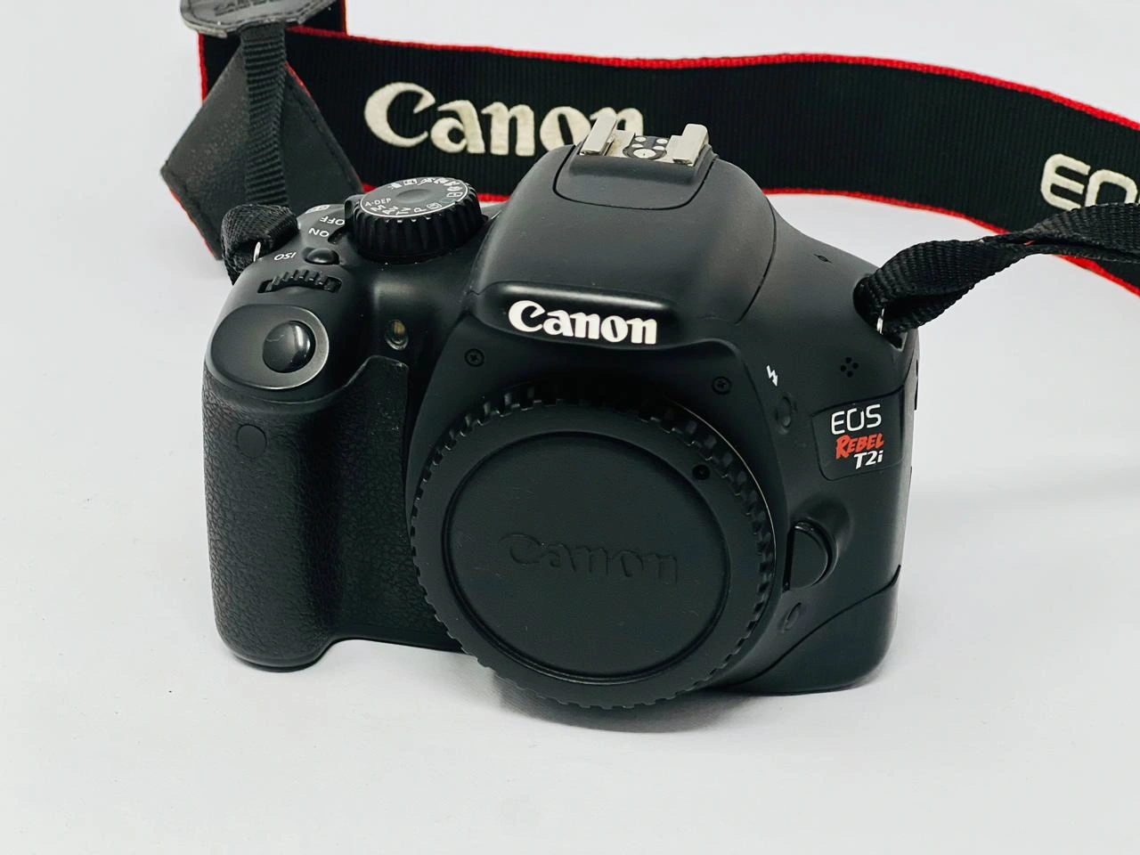 Camera body (T2i) with Lens 18-55 - Image 3