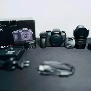Camera body (Lumix G7) with Lens 18-55