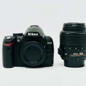 Camera Nikon D3000 with Lens 18-55