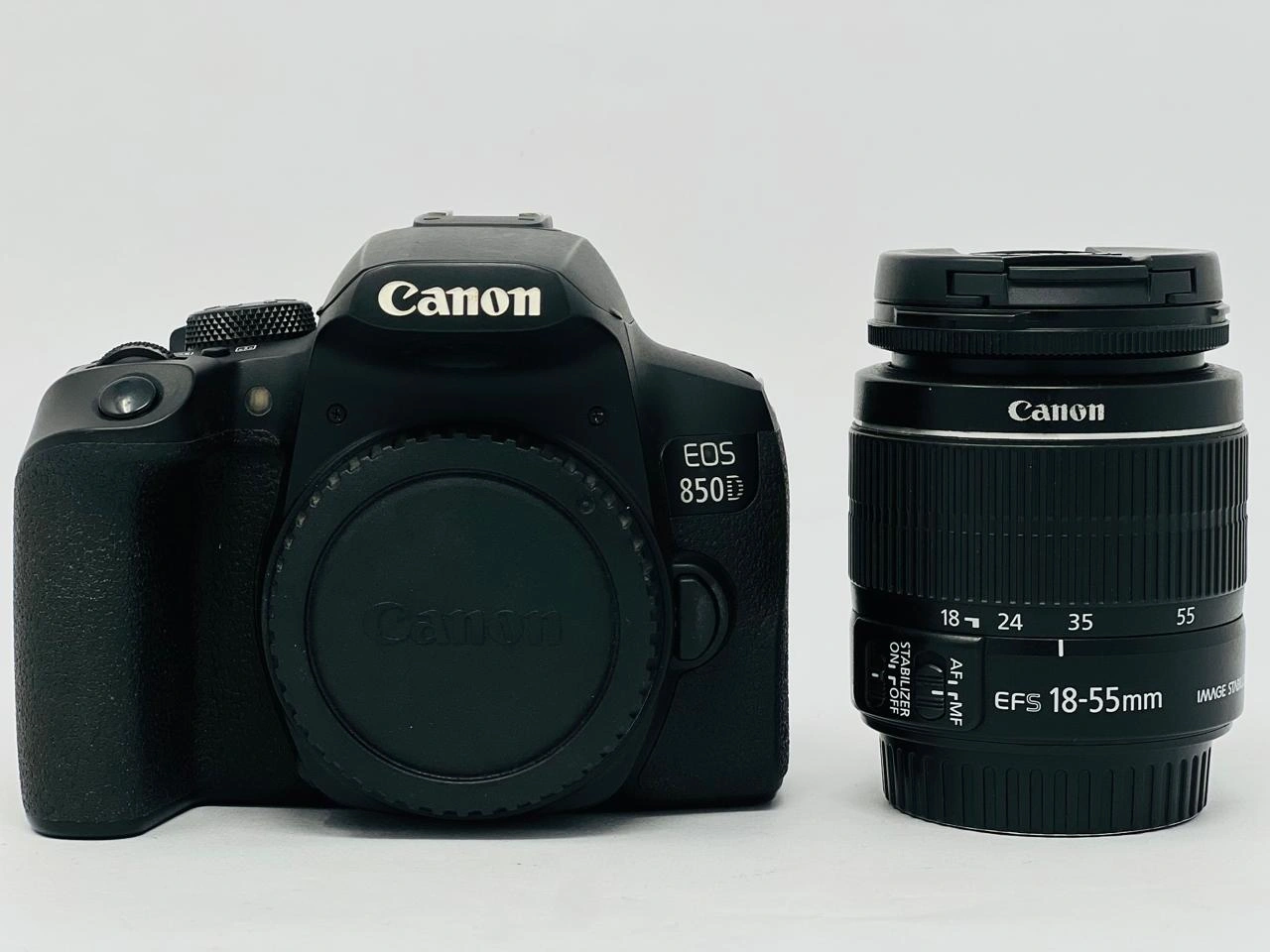 Camera canon 850D with Lens 18-55