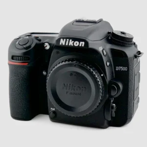 Camera Nikon D7500 Fullframe