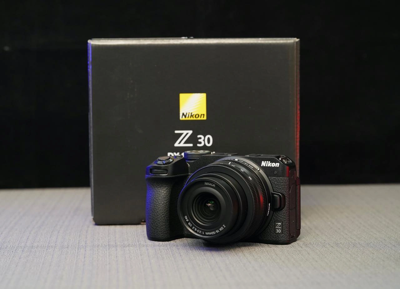 Camera Nikon (Z30) with Lens 16-50 - Image 2