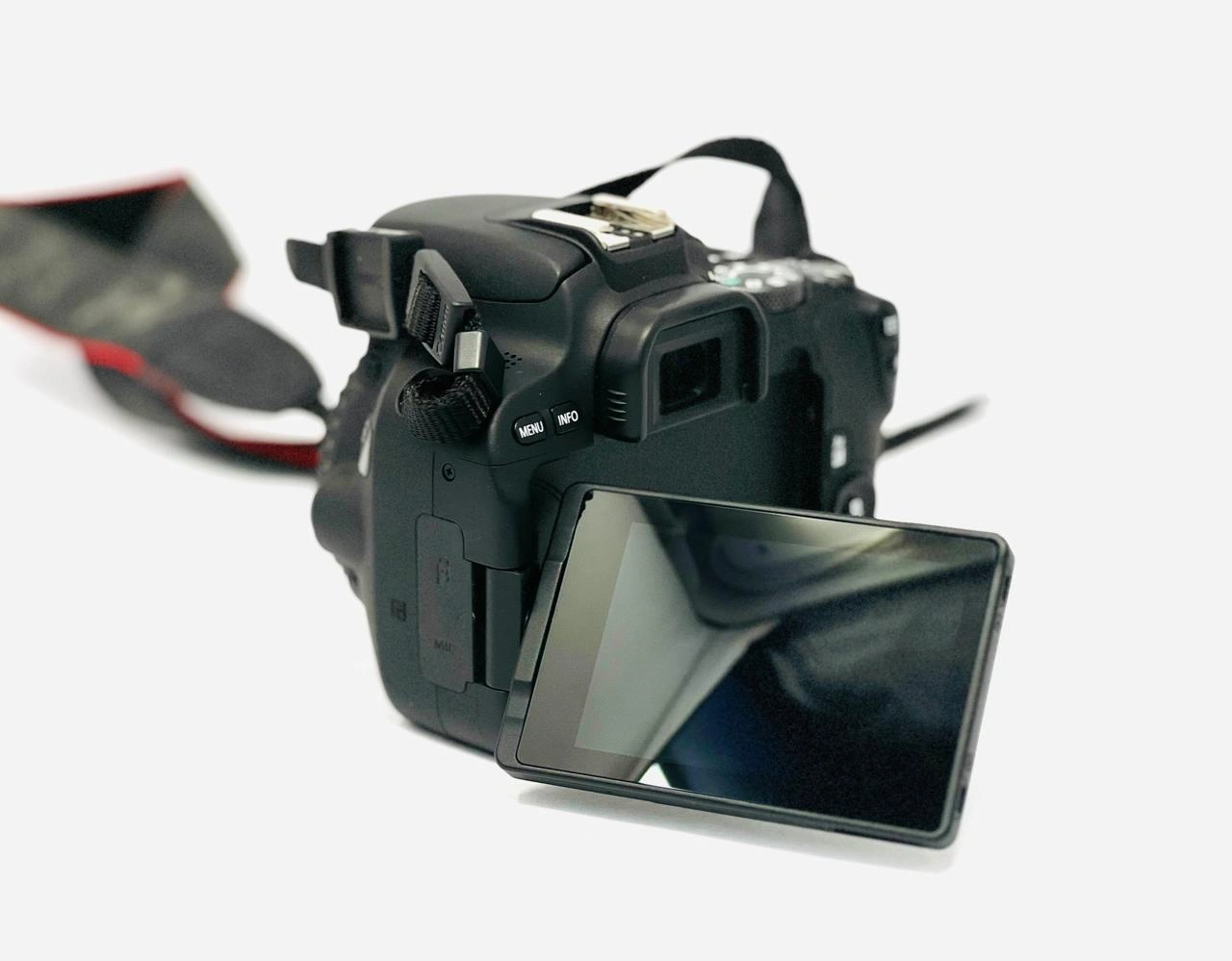 Camera canon 200D with Lens 18-55 - Image 2