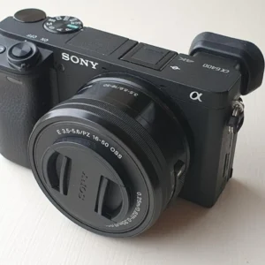 Camera Sony A6400 with Lens 16-50