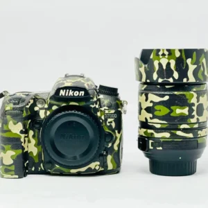 Camera Nikon D7000 with Lens 18-135